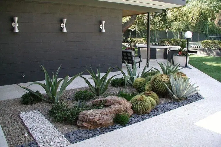 Landscaping Ideas to Transform Your Outdoor Space